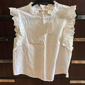 H&M White Eyelet Trim Blouse. Small